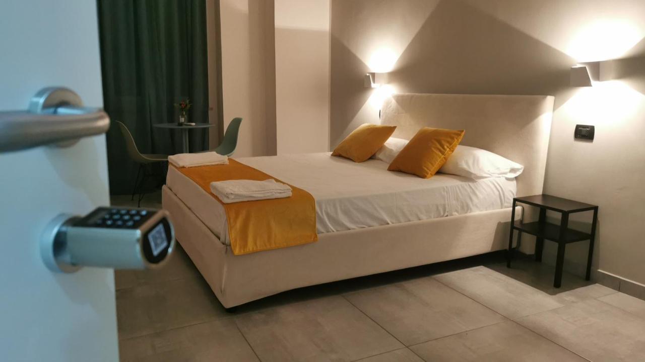 Hi Relais Rooms Νάπολη Εξωτερικό φωτογραφία